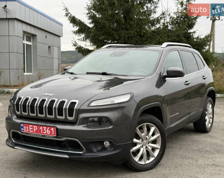 Сірий Джип Cherokee, об'ємом двигуна 2 л та пробігом 239 тис. км за 17500 $, фото 5 на Automoto.ua