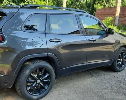 Сірий Джип Cherokee, об'ємом двигуна 2.36 л та пробігом 137 тис. км за 14000 $, фото 8 на Automoto.ua