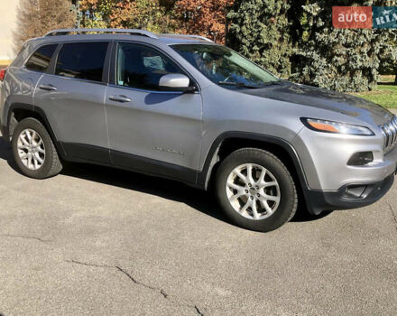 Сірий Джип Cherokee, об'ємом двигуна 3.24 л та пробігом 134 тис. км за 12500 $, фото 8 на Automoto.ua