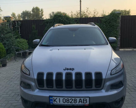 Сірий Джип Cherokee, об'ємом двигуна 2.36 л та пробігом 253 тис. км за 10600 $, фото 1 на Automoto.ua