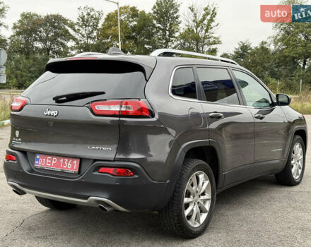 Сірий Джип Cherokee, об'ємом двигуна 2 л та пробігом 239 тис. км за 17500 $, фото 14 на Automoto.ua