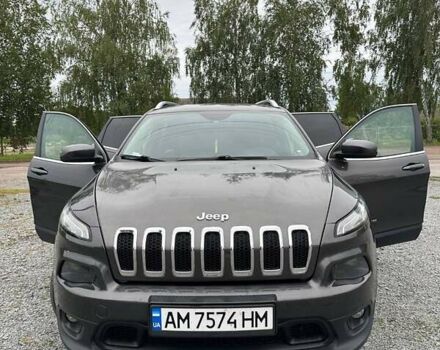 Сірий Джип Cherokee, об'ємом двигуна 1.96 л та пробігом 205 тис. км за 14000 $, фото 30 на Automoto.ua