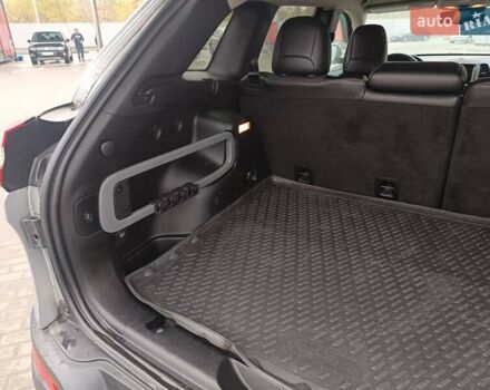 Серый Джип Чероки, объемом двигателя 3.24 л и пробегом 141 тыс. км за 16500 $, фото 10 на Automoto.ua