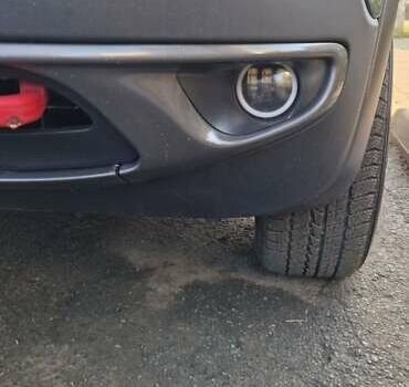 Серый Джип Чероки, объемом двигателя 3.24 л и пробегом 165 тыс. км за 16000 $, фото 3 на Automoto.ua