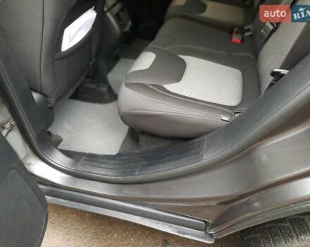 Серый Джип Чероки, объемом двигателя 2.36 л и пробегом 260 тыс. км за 11000 $, фото 19 на Automoto.ua