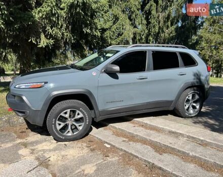 Серый Джип Чероки, объемом двигателя 3.24 л и пробегом 304 тыс. км за 14200 $, фото 27 на Automoto.ua