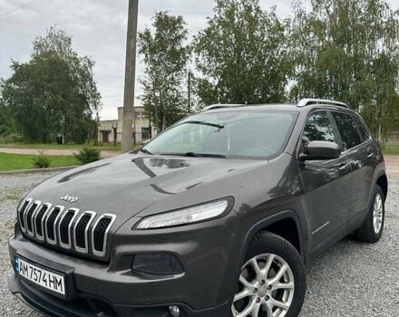 Сірий Джип Cherokee, об'ємом двигуна 1.96 л та пробігом 205 тис. км за 14000 $, фото 16 на Automoto.ua