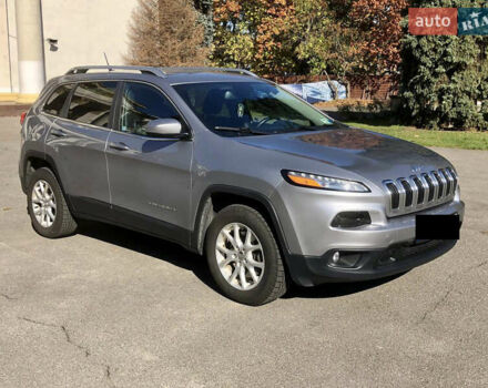 Сірий Джип Cherokee, об'ємом двигуна 3.24 л та пробігом 134 тис. км за 12500 $, фото 1 на Automoto.ua