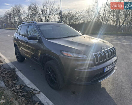 Серый Джип Чероки, объемом двигателя 2.36 л и пробегом 156 тыс. км за 14500 $, фото 13 на Automoto.ua