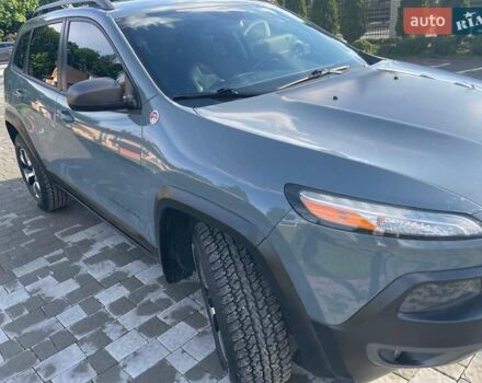 Сірий Джип Cherokee, об'ємом двигуна 2.36 л та пробігом 183 тис. км за 13599 $, фото 7 на Automoto.ua
