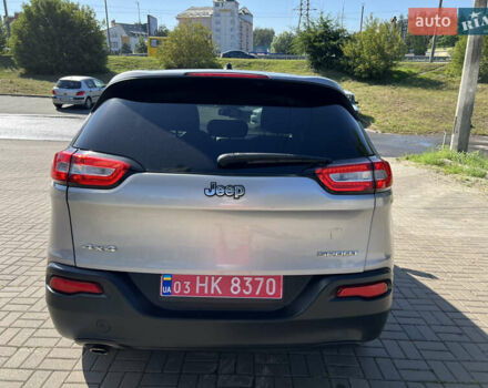 Серый Джип Чероки, объемом двигателя 2.4 л и пробегом 205 тыс. км за 10999 $, фото 11 на Automoto.ua