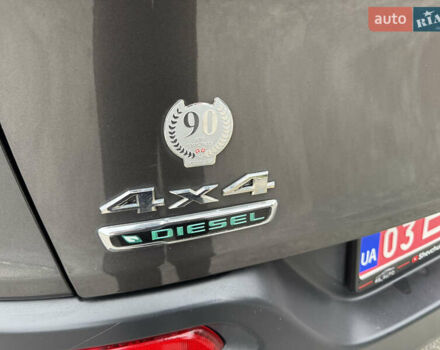 Сірий Джип Cherokee, об'ємом двигуна 2 л та пробігом 239 тис. км за 17500 $, фото 24 на Automoto.ua