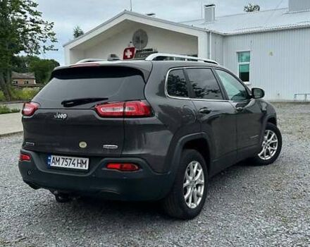 Сірий Джип Cherokee, об'ємом двигуна 1.96 л та пробігом 205 тис. км за 14000 $, фото 18 на Automoto.ua