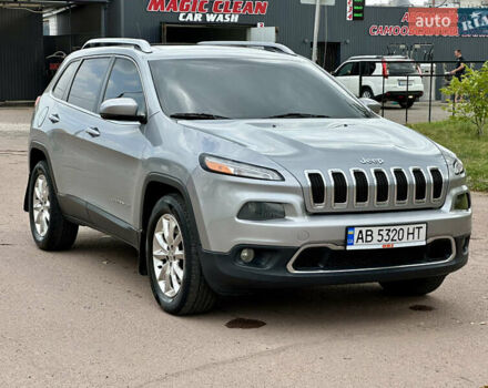 Сірий Джип Cherokee, об'ємом двигуна 3.24 л та пробігом 228 тис. км за 12950 $, фото 17 на Automoto.ua