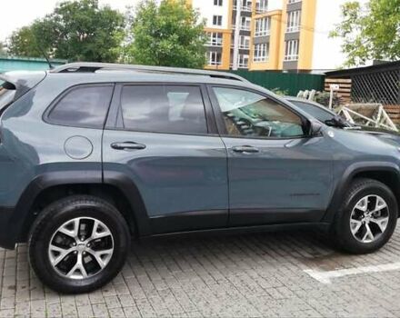 Серый Джип Чероки, объемом двигателя 3.24 л и пробегом 165 тыс. км за 16000 $, фото 15 на Automoto.ua