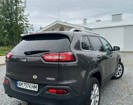 Сірий Джип Cherokee, об'ємом двигуна 1.96 л та пробігом 205 тис. км за 14000 $, фото 8 на Automoto.ua