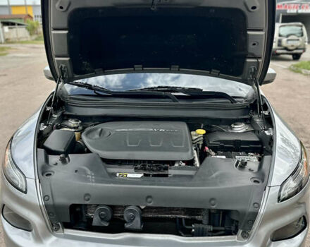 Сірий Джип Cherokee, об'ємом двигуна 3.24 л та пробігом 228 тис. км за 12950 $, фото 35 на Automoto.ua