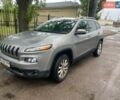 Сірий Джип Cherokee, об'ємом двигуна 3.24 л та пробігом 143 тис. км за 14000 $, фото 1 на Automoto.ua