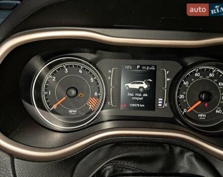 Серый Джип Чероки, объемом двигателя 2.4 л и пробегом 129 тыс. км за 14350 $, фото 3 на Automoto.ua