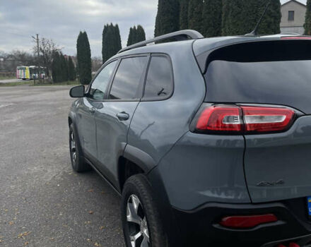 Серый Джип Чероки, объемом двигателя 3.24 л и пробегом 352 тыс. км за 12500 $, фото 9 на Automoto.ua