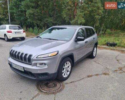 Сірий Джип Cherokee, об'ємом двигуна 2.36 л та пробігом 170 тис. км за 11111 $, фото 7 на Automoto.ua