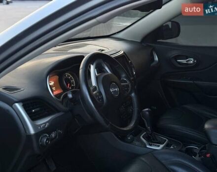 Сірий Джип Cherokee, об'ємом двигуна 3.24 л та пробігом 191 тис. км за 12500 $, фото 16 на Automoto.ua