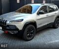 Серый Джип Чероки, объемом двигателя 3.2 л и пробегом 190 тыс. км за 13600 $, фото 1 на Automoto.ua
