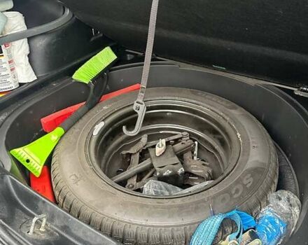 Сірий Джип Cherokee, об'ємом двигуна 1.96 л та пробігом 205 тис. км за 14000 $, фото 20 на Automoto.ua