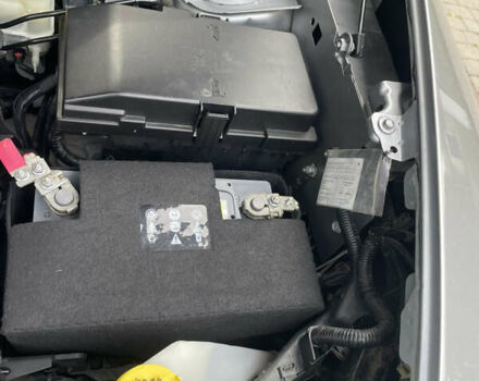 Серый Джип Чероки, объемом двигателя 2.36 л и пробегом 200 тыс. км за 14750 $, фото 2 на Automoto.ua