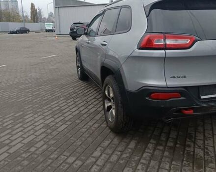 Серый Джип Чероки, объемом двигателя 3.24 л и пробегом 141 тыс. км за 16500 $, фото 1 на Automoto.ua