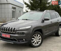 Сірий Джип Cherokee, об'ємом двигуна 2 л та пробігом 239 тис. км за 17500 $, фото 4 на Automoto.ua