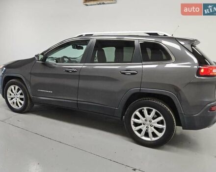 Сірий Джип Cherokee, об'ємом двигуна 2.36 л та пробігом 148 тис. км за 1500 $, фото 2 на Automoto.ua