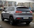 Серый Джип Чероки, объемом двигателя 2.4 л и пробегом 173 тыс. км за 12200 $, фото 2 на Automoto.ua