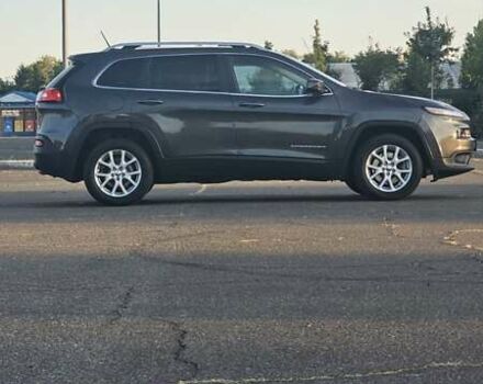 Сірий Джип Cherokee, об'ємом двигуна 3.24 л та пробігом 114 тис. км за 13200 $, фото 5 на Automoto.ua