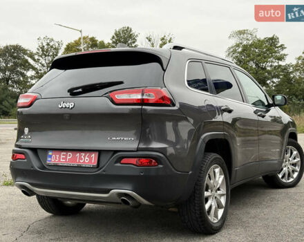 Сірий Джип Cherokee, об'ємом двигуна 2 л та пробігом 239 тис. км за 17500 $, фото 7 на Automoto.ua