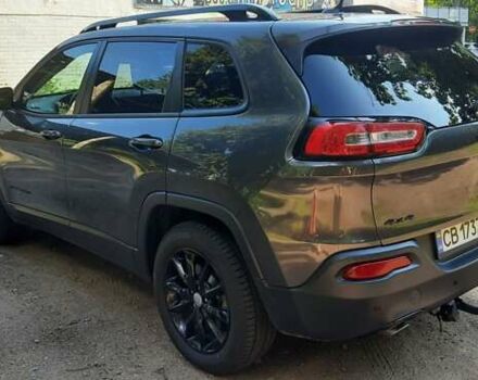 Сірий Джип Cherokee, об'ємом двигуна 2.36 л та пробігом 137 тис. км за 14000 $, фото 5 на Automoto.ua