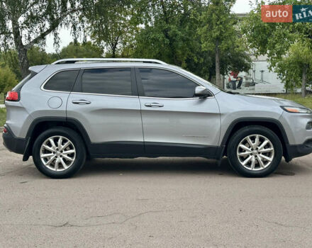 Сірий Джип Cherokee, об'ємом двигуна 3.24 л та пробігом 228 тис. км за 12950 $, фото 15 на Automoto.ua