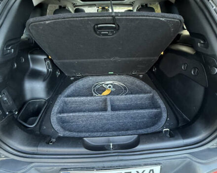 Сірий Джип Cherokee, об'ємом двигуна 2.36 л та пробігом 163 тис. км за 12500 $, фото 38 на Automoto.ua