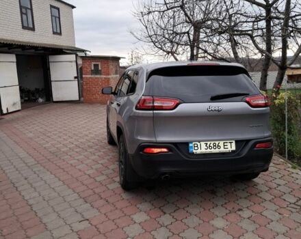 Серый Джип Чероки, объемом двигателя 2.4 л и пробегом 129 тыс. км за 14350 $, фото 1 на Automoto.ua