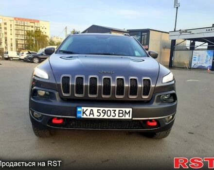 Сірий Джип Cherokee, об'ємом двигуна 3.2 л та пробігом 193 тис. км за 17300 $, фото 1 на Automoto.ua