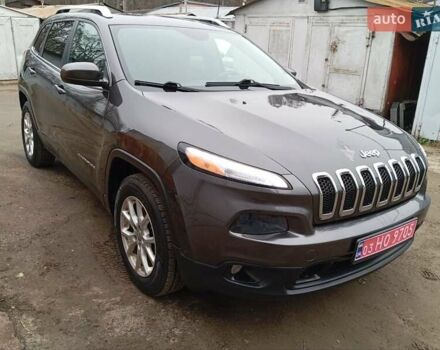 Серый Джип Чероки, объемом двигателя 2.4 л и пробегом 250 тыс. км за 11300 $, фото 1 на Automoto.ua