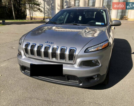 Сірий Джип Cherokee, об'ємом двигуна 3.24 л та пробігом 134 тис. км за 12500 $, фото 4 на Automoto.ua