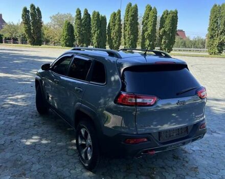 Серый Джип Чероки, объемом двигателя 3.24 л и пробегом 304 тыс. км за 14200 $, фото 2 на Automoto.ua