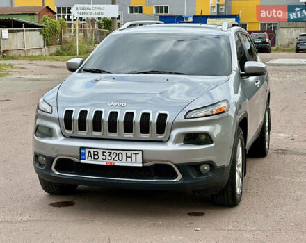 Сірий Джип Cherokee, об'ємом двигуна 3.24 л та пробігом 228 тис. км за 12950 $, фото 19 на Automoto.ua
