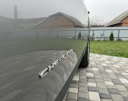 Серый Джип Чероки, объемом двигателя 2.4 л и пробегом 130 тыс. км за 13300 $, фото 8 на Automoto.ua