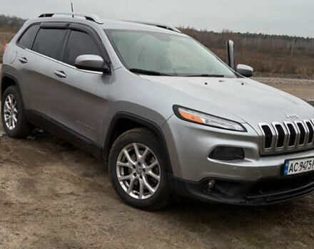 Сірий Джип Cherokee, об'ємом двигуна 2.36 л та пробігом 168 тис. км за 10500 $, фото 3 на Automoto.ua