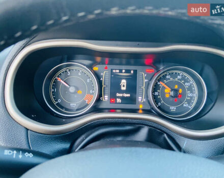 Сірий Джип Cherokee, об'ємом двигуна 2.36 л та пробігом 122 тис. км за 11800 $, фото 16 на Automoto.ua