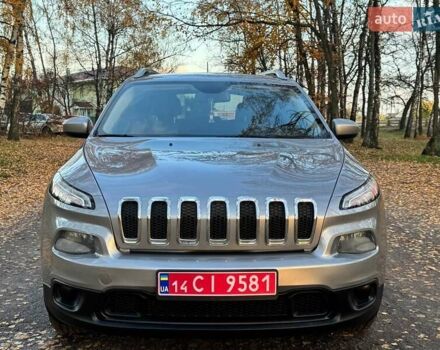 Джип Cherokee 2015 у Ахтырке на Automoto.ua Сірий Джип Cherokee, об'ємом двигуна 2.4 л та пробігом 145 тис. км за 11850 $, фото 10 на Automoto.ua