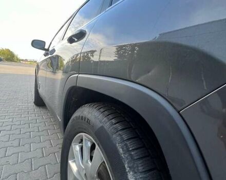 Серый Джип Чероки, объемом двигателя 2.36 л и пробегом 186 тыс. км за 15700 $, фото 88 на Automoto.ua