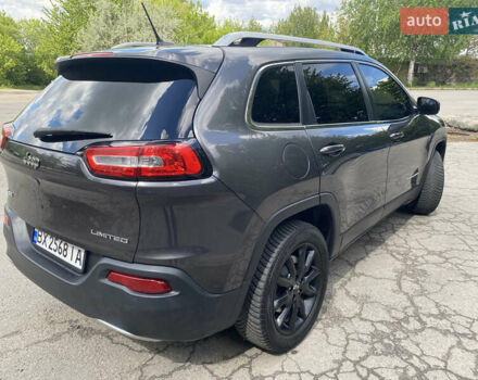 Сірий Джип Cherokee, об'ємом двигуна 2.36 л та пробігом 186 тис. км за 14900 $, фото 1 на Automoto.ua